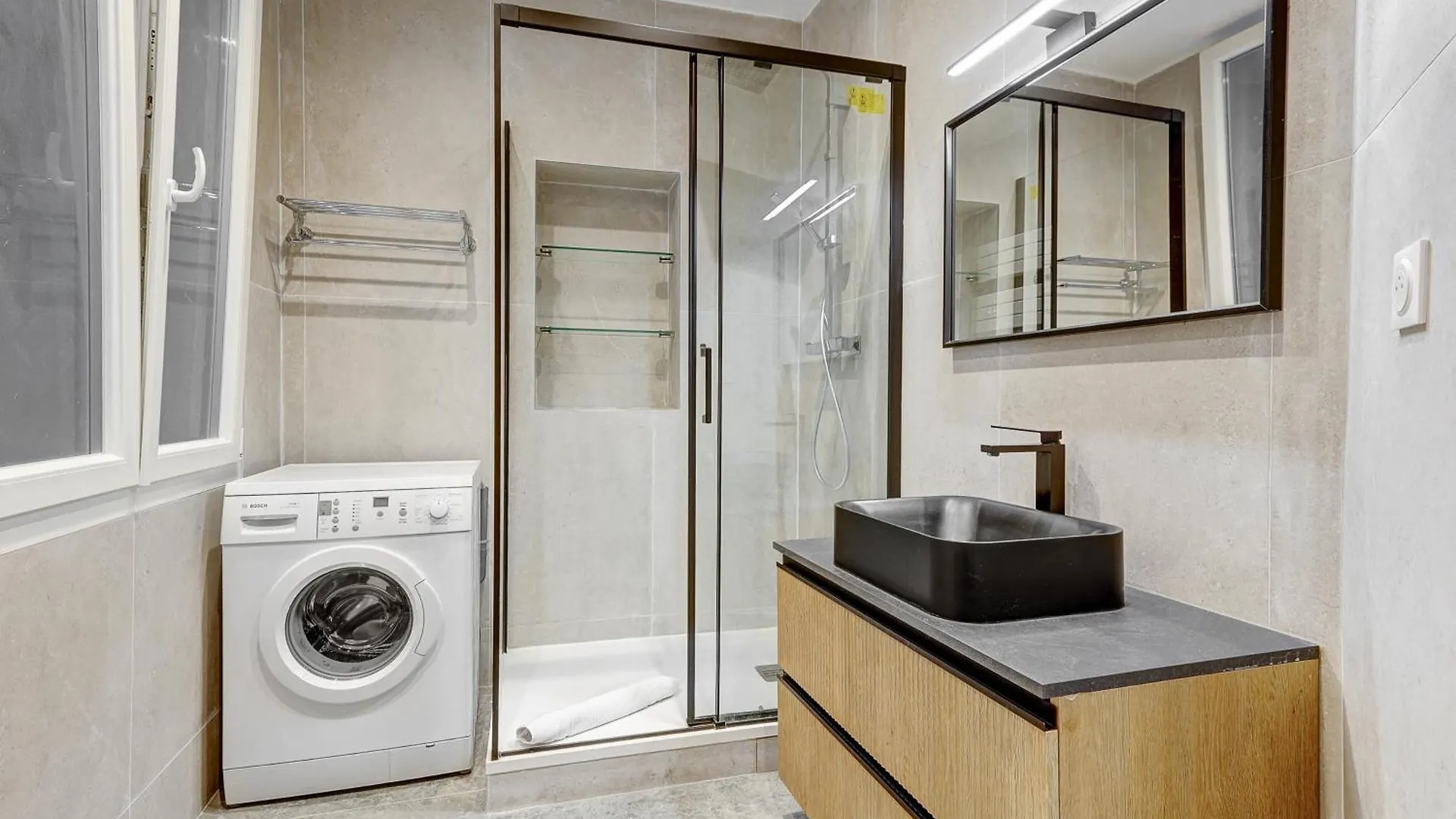 Apartment Martine Suite, Place De La Republique Paris