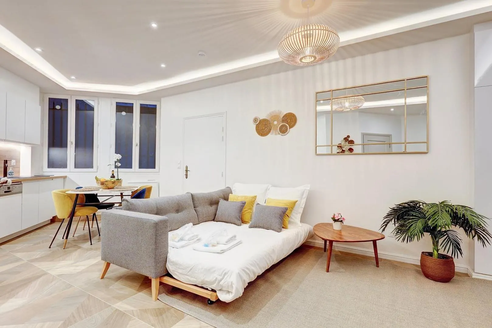 Martine Suite, Place De La Republique Paris Daire