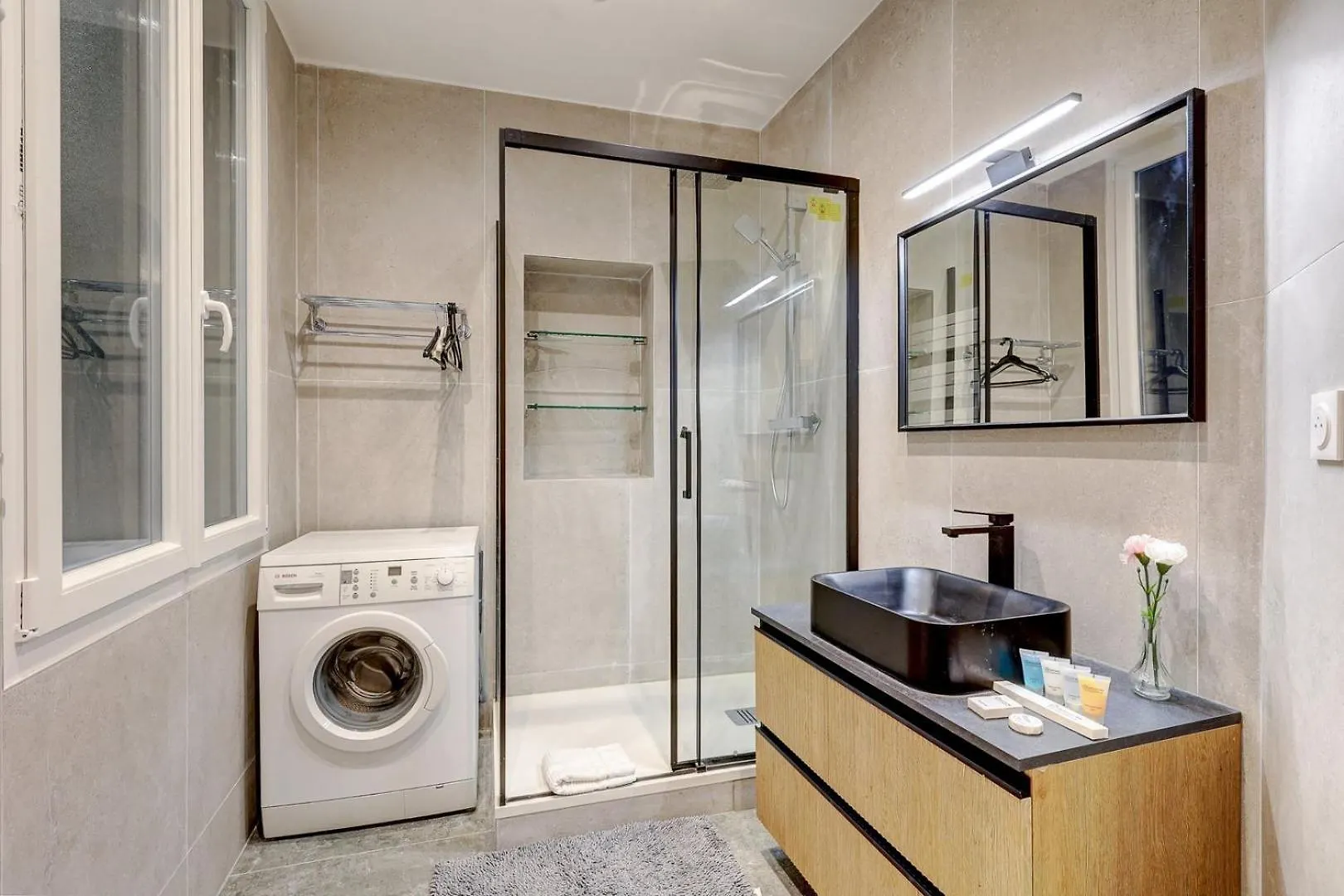 Apartment Martine Suite, Place De La Republique Paris